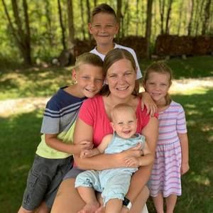 Meet your Posher, Lindsey